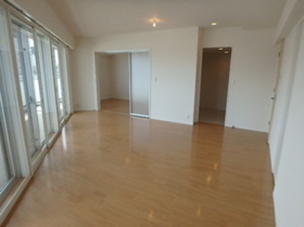 ユニゾンタワーの物件内観写真